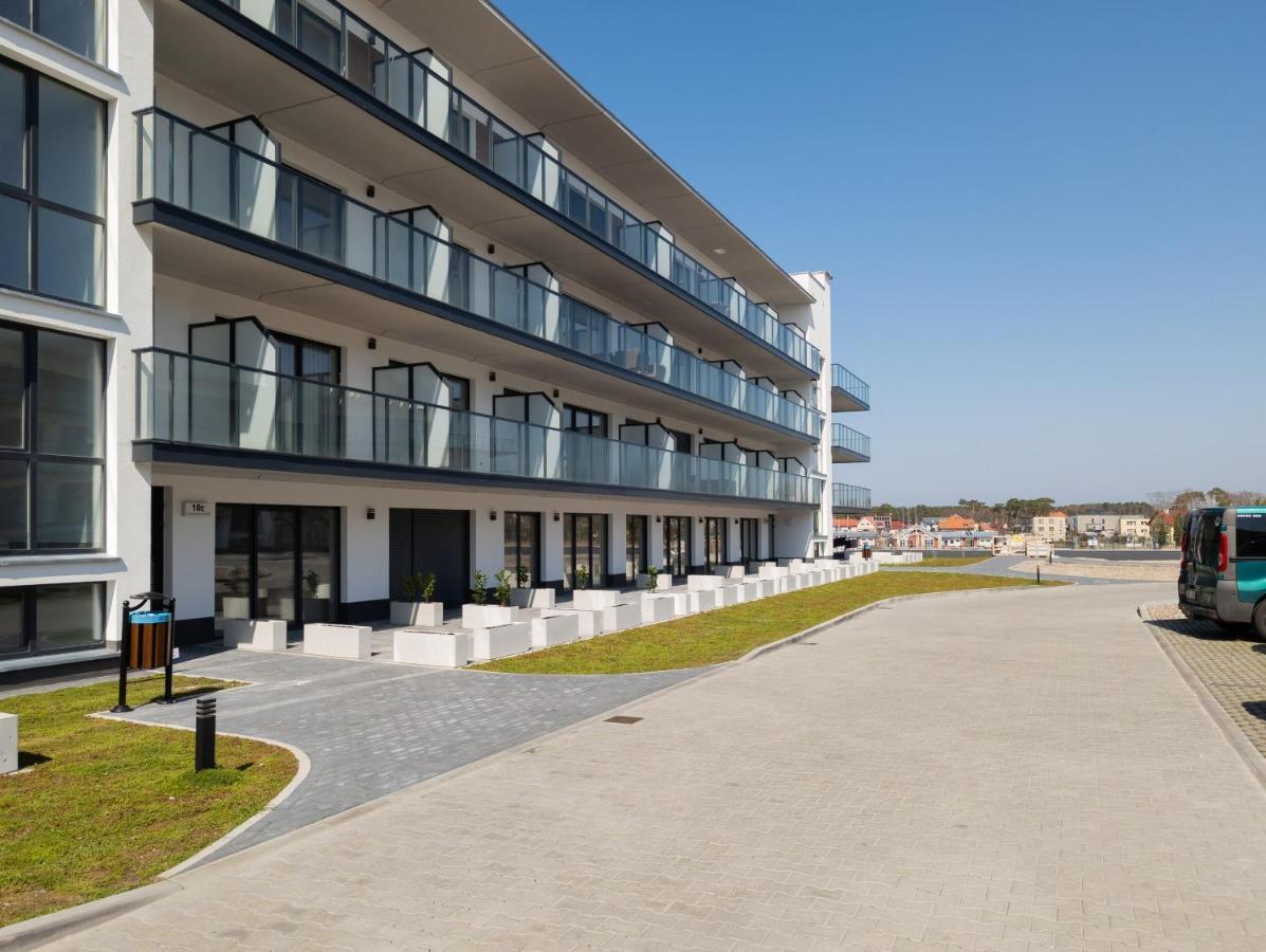 Wellness & Spa Resort Dziwnow Riverfront Apartments With Parking By Noclegi Renters エクステリア 写真