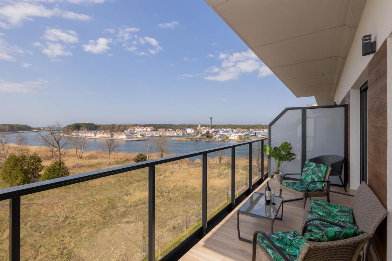 Wellness & Spa Resort Dziwnow Riverfront Apartments With Parking By Noclegi Renters エクステリア 写真