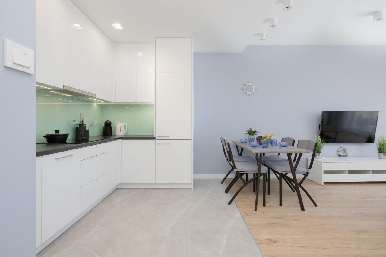 Wellness & Spa Resort Dziwnow Riverfront Apartments With Parking By Noclegi Renters エクステリア 写真