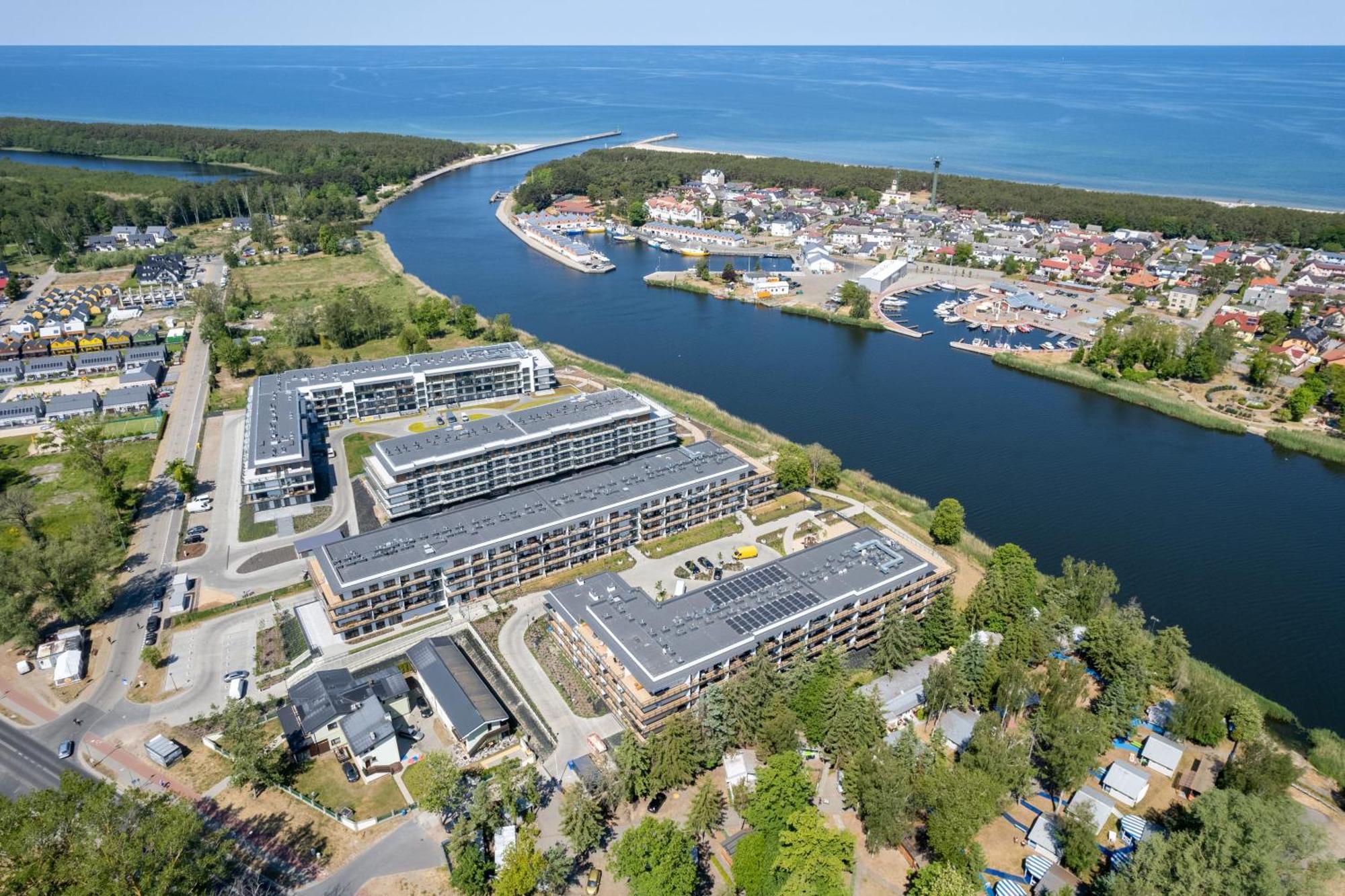 Wellness & Spa Resort Dziwnow Riverfront Apartments With Parking By Noclegi Renters エクステリア 写真