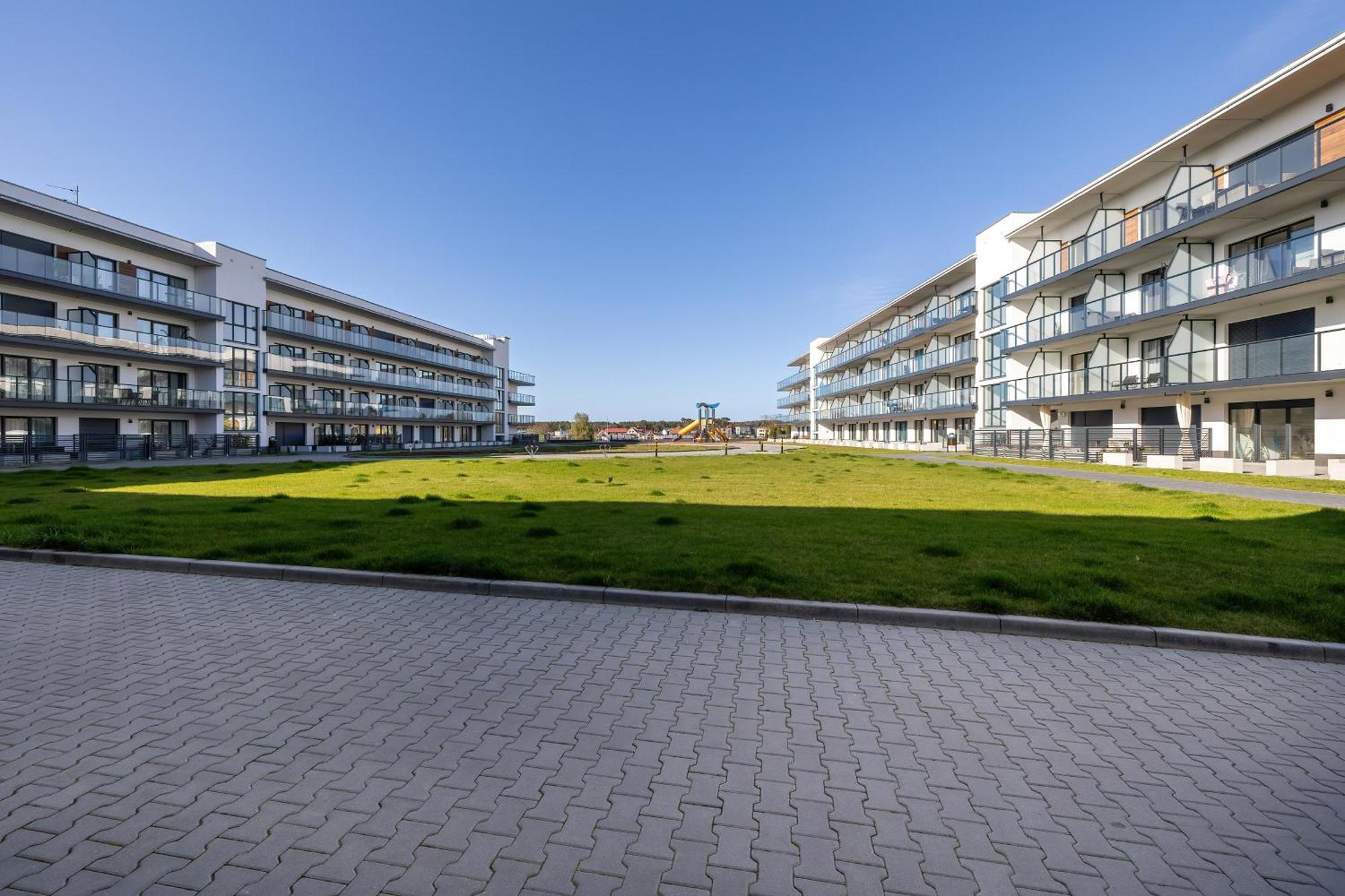Wellness & Spa Resort Dziwnow Riverfront Apartments With Parking By Noclegi Renters エクステリア 写真