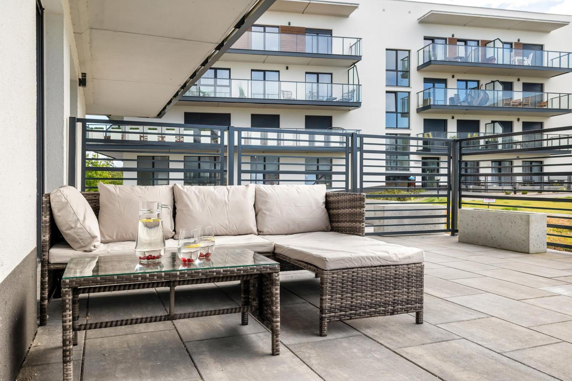 Wellness & Spa Resort Dziwnow Riverfront Apartments With Parking By Noclegi Renters エクステリア 写真